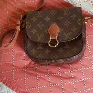 Louis Vuitton Saint-Cloud Monogram
